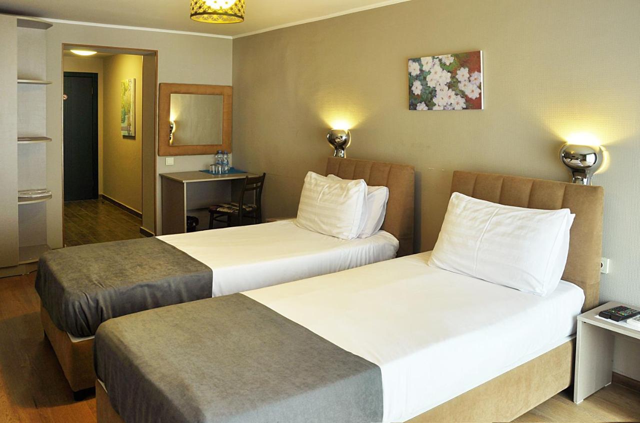 Art Hotel Claude Monet Tbilisi Ngoại thất bức ảnh